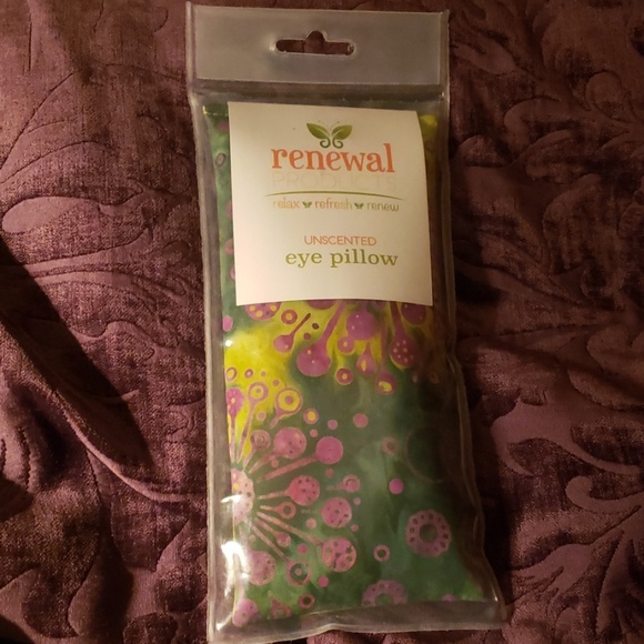 RENEWAL Eye Pillow Unscented - Picture 1 of 3